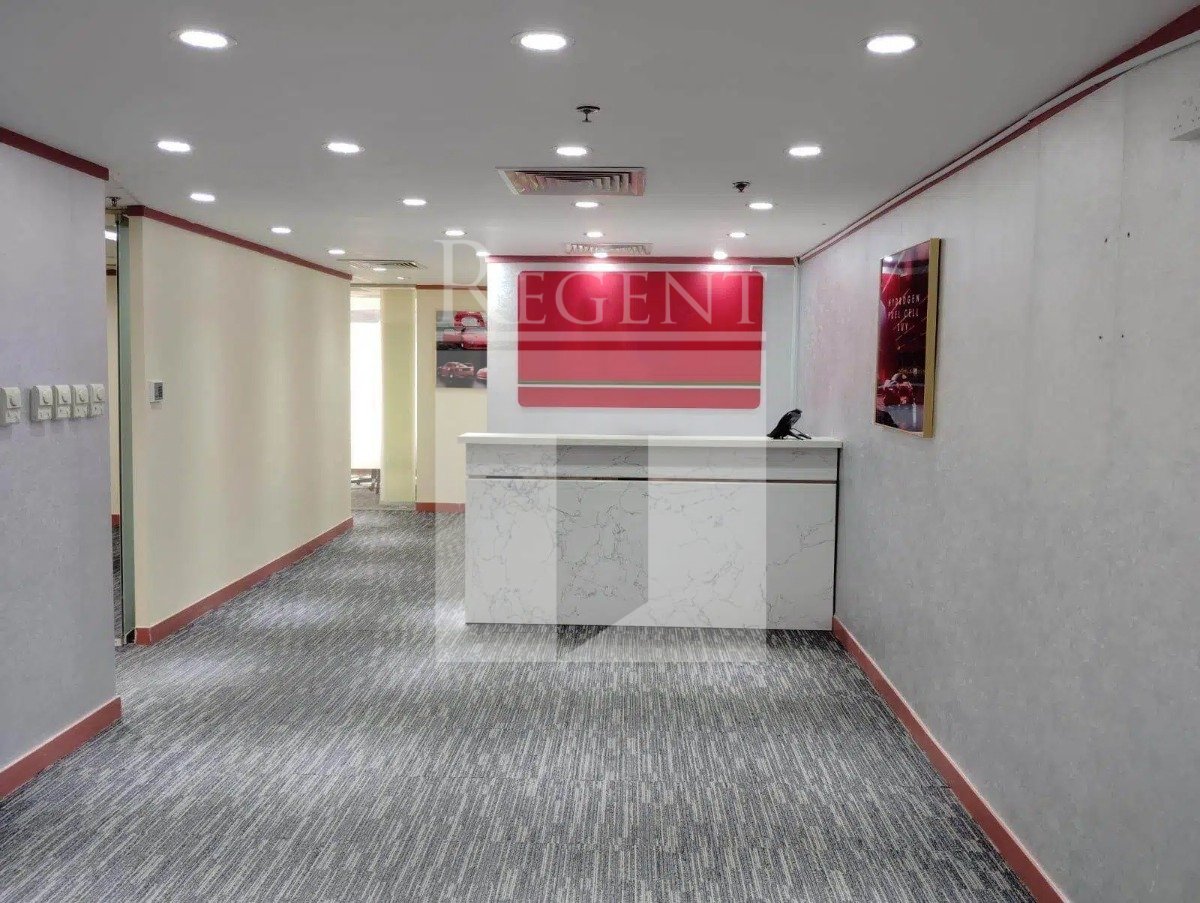 CONCORDIA PLAZA (康宏广场)